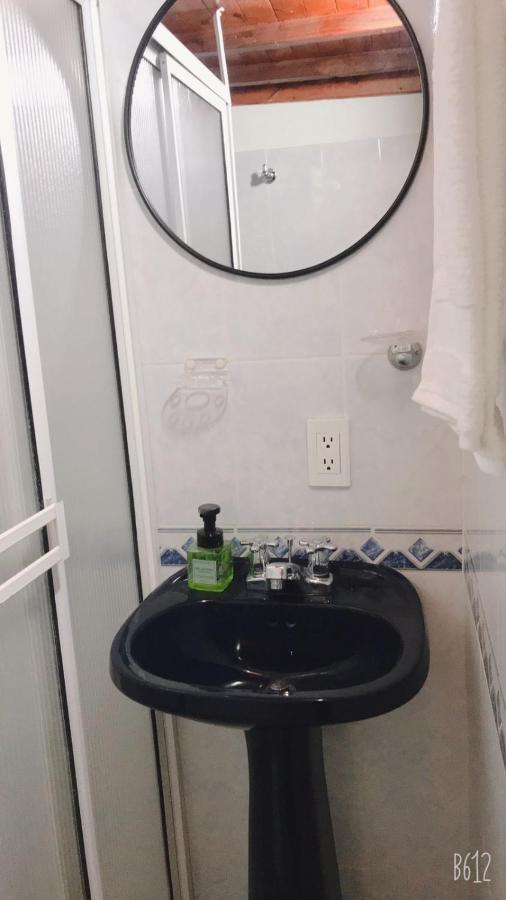 Habitacion Privada En Jardin Cerca Al Parque Hotell Eksteriør bilde